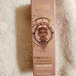 NIB Juvia's Place The Nubian Glow Liquid Luminizer - Star Struck/Light